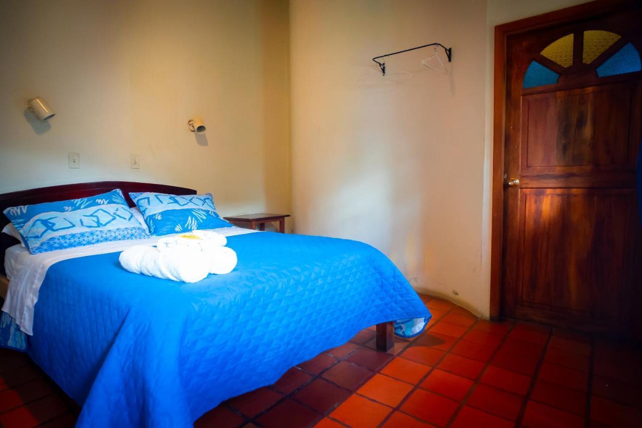 Hostal Jardin Escondido فيلكابامبا المظهر الخارجي الصورة
